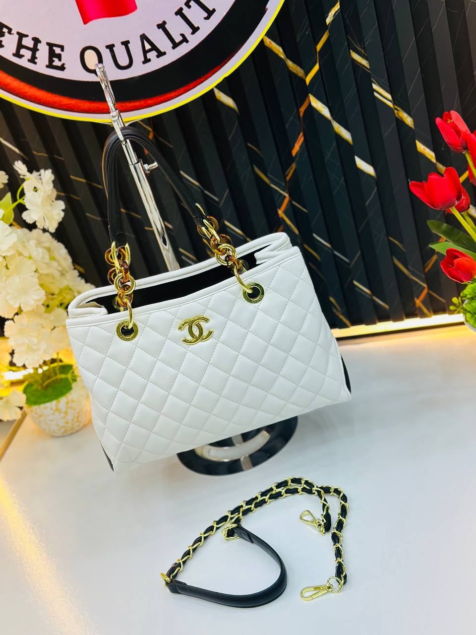 ⭐ فخامة تكمّل إطلالتك!